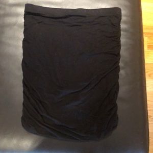 Black maternity skirt or strapless shirt